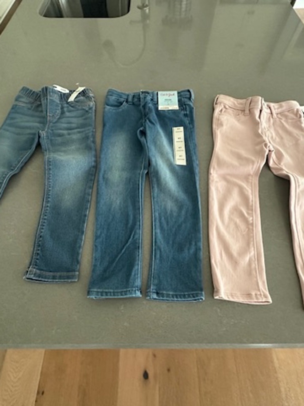 NWT-Bundle of 4T/4Y Toddler Denim Jeggings (Old Navy and Cat & Jack)